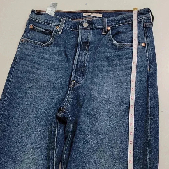 Levi's Ridcage Straight Ankle Jeans - Picture 3 of 12